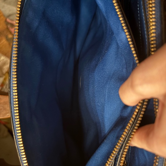 Coach Christie Carryall - Picture 10 of 10